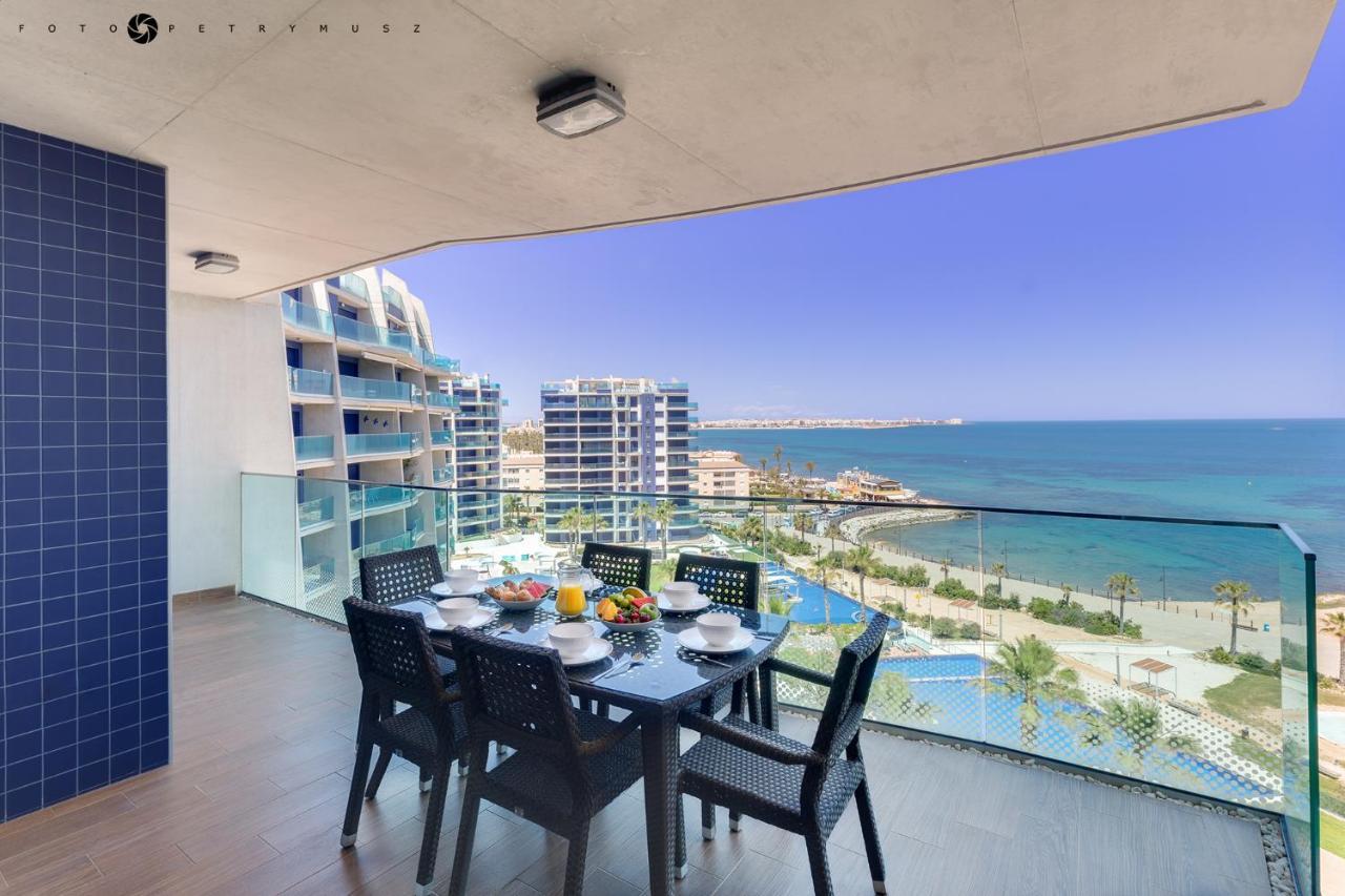 Apartamento Sea Senses Victoria Frente Al Mar Torrevieja Exteriér fotografie