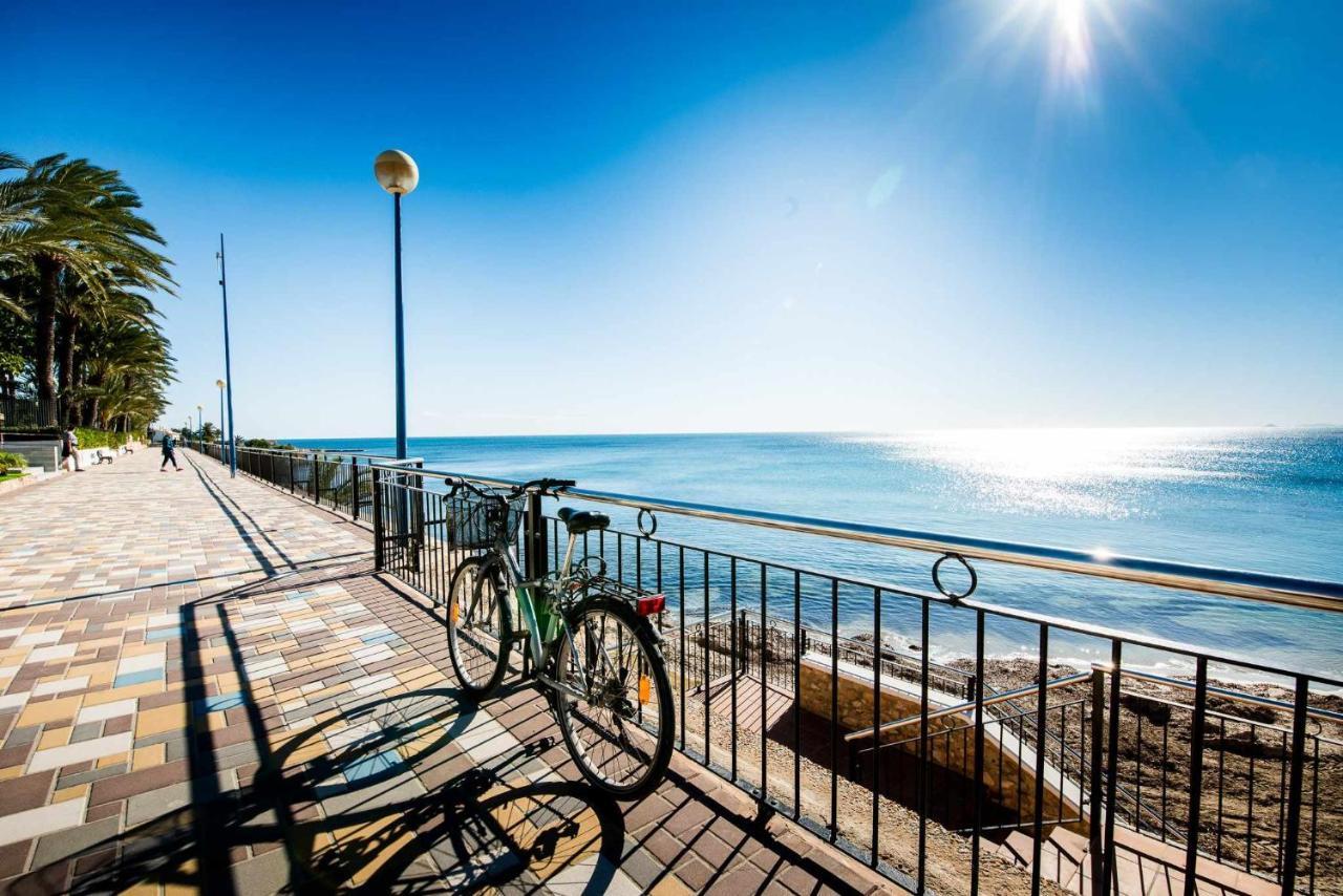 Apartamento Sea Senses Victoria Frente Al Mar Torrevieja Exteriér fotografie